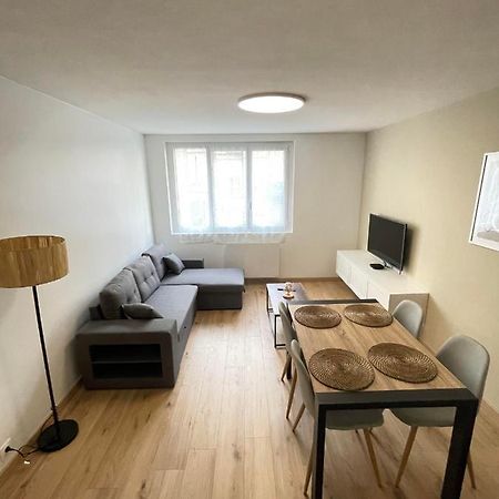 La Pause Tranquille Apartman Tulle Kültér fotó